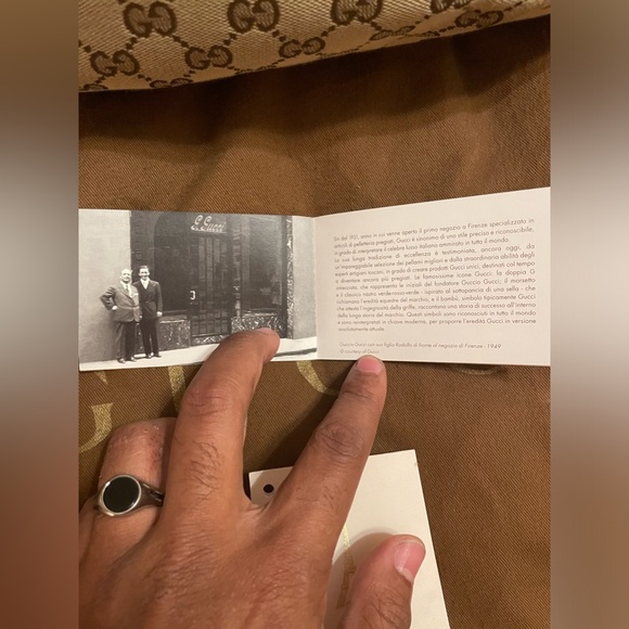 AUTHENTIC GG Gucci Horsebit Hobo in EXCELLENT condition. - Picture 16 of 16